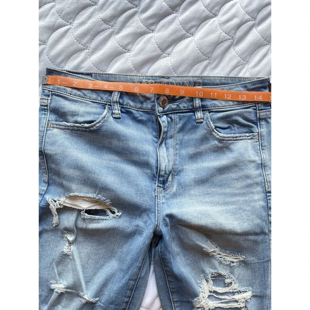 American Eagle Women’s Super Stretch Mom Straight Jeans Size 8 High Rise Blue